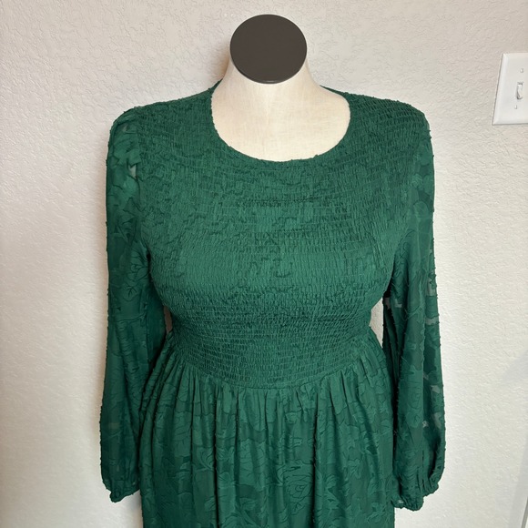 Emerald Green Smocked Bodice Tiered Maxi Dress Long Sleeve Lace Overlay - Picture 4 of 8
